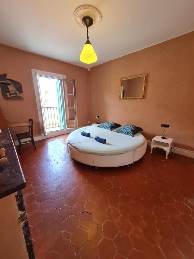 Appartement Chez Nicola&Aurélie, sur les quais de Sète Extérieur photo
